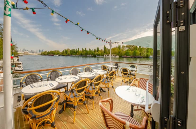 Aqua Restaurant italien bateau terrasse à Suresnes — photo 3