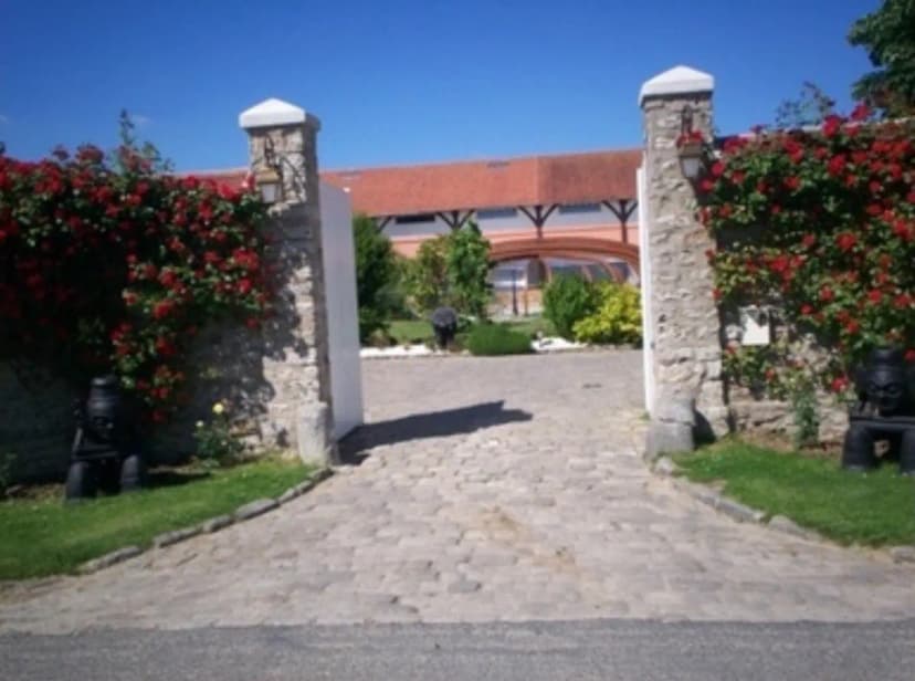 Ferme de Sainte Radegonde — photo 4