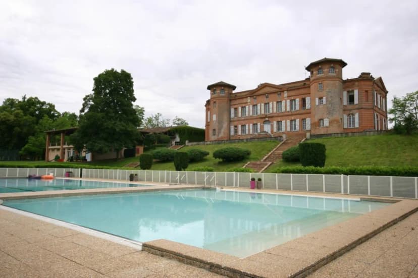 Château De Loubejac - Logis Hotel — photo 1
