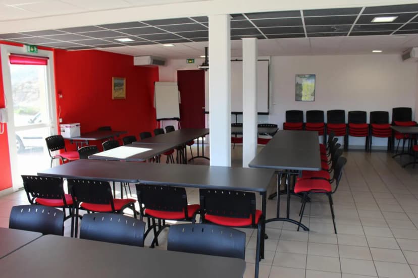 Hôtel - Restaurant Les Châtaigniers — photo 1
