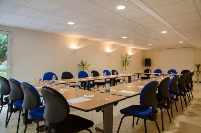 The Originals City, Le Clos de l'Orgerie, Laval Sud (Inter-Hotel) — photo 3