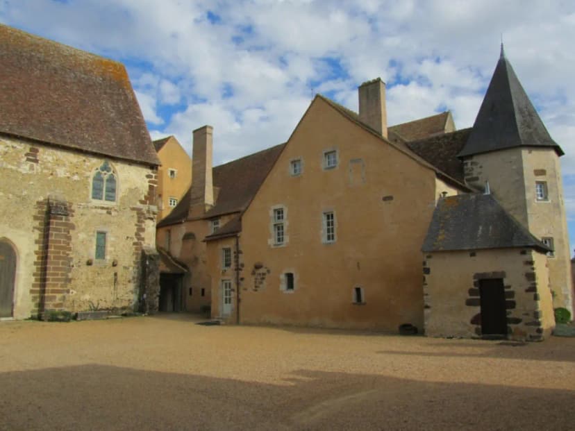 Prieuré de Vivoin — photo 1