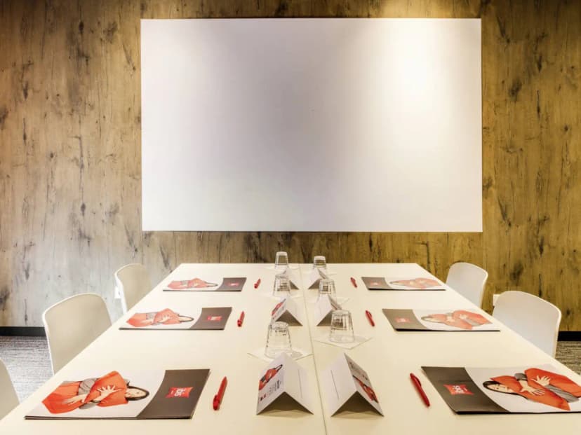 ibis Montceau-les-Mines — photo 4