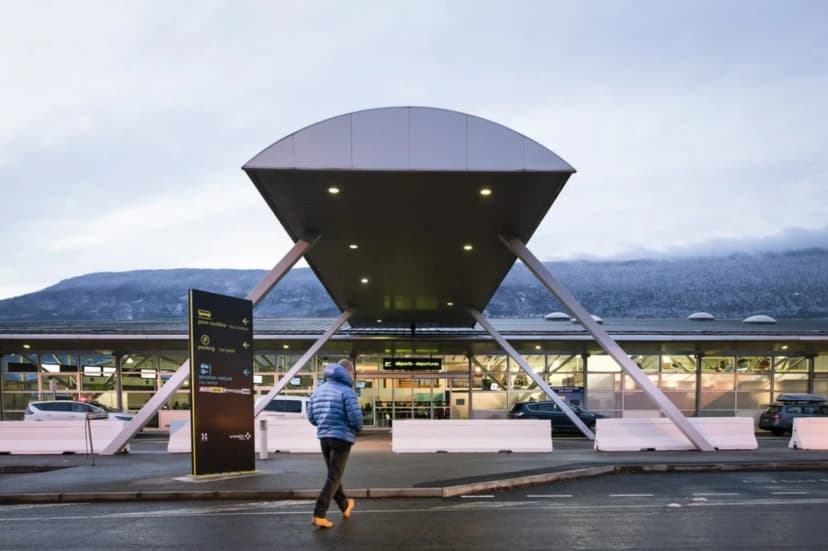 Aéroport Chambéry Savoie Mont Blanc — photo 1