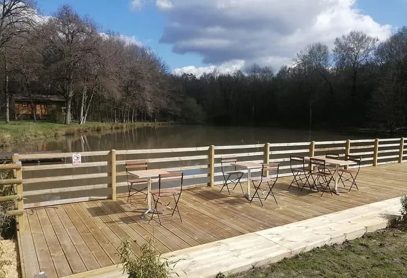 Ferme des Poulardières : Location de gîte et hébergements insolites avec SPA et piscine proche de Chambord. Lodges en bois et chalets situés en Sologne - Loir-et-Cher (41). — photo 4