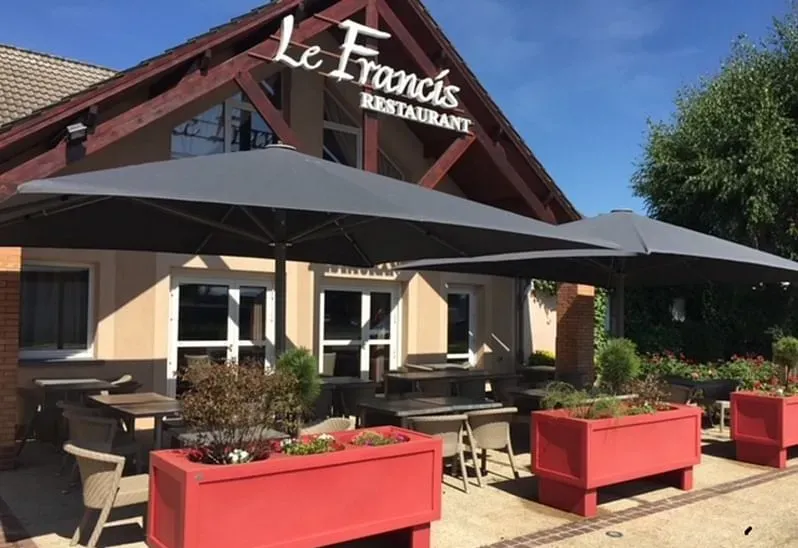 Logis Hôtel l'Orée de Chartres — photo 1