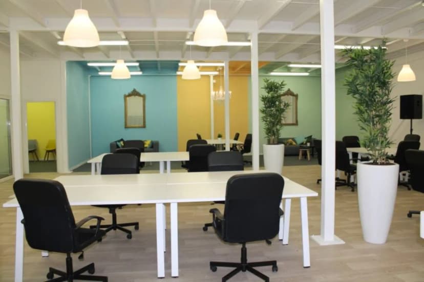 Are You Coworking by Everest Coworking — photo 4