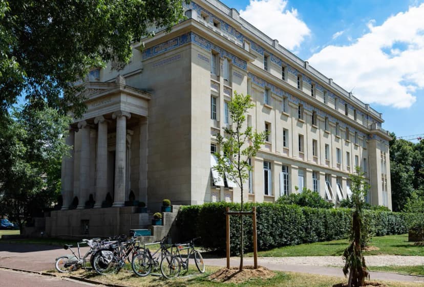 Maison Internationale — photo 1