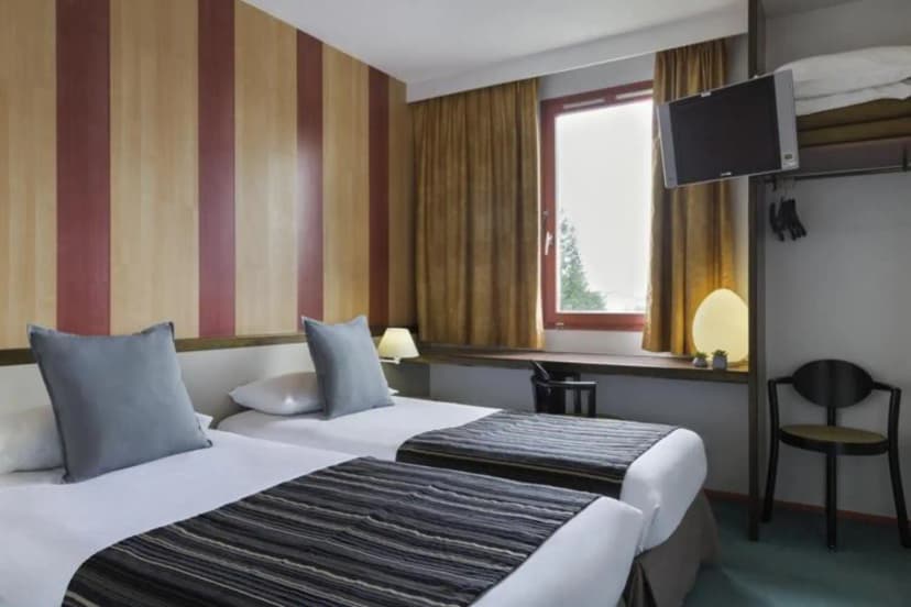 greet Hotel Montbeliard — photo 4