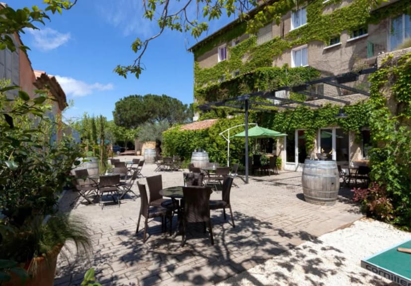 HOTEL LES VIGNES BLANCHES — photo 4