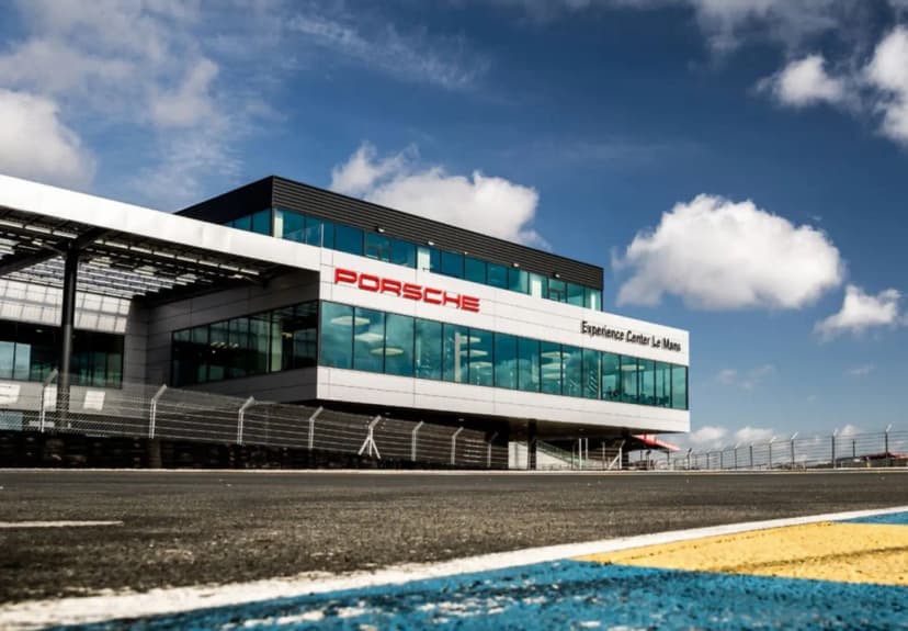 Porsche Experience Center - Le Mans — photo 1