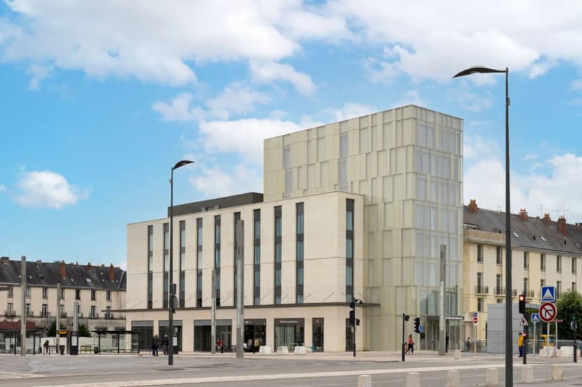 Hampton by Hilton Tours Centre — photo 1