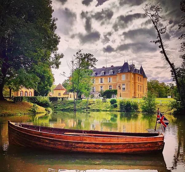 Castle Vaugrigneuse — photo 1