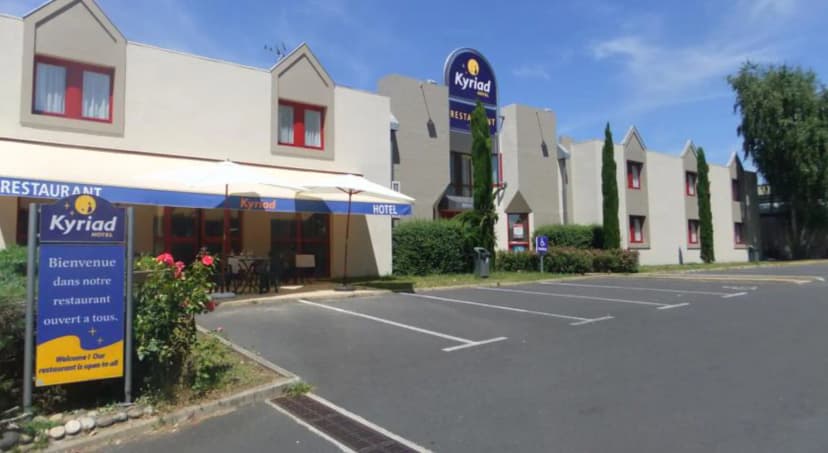 Hôtel _ Kyriad Brive La Gaillarde — photo 4