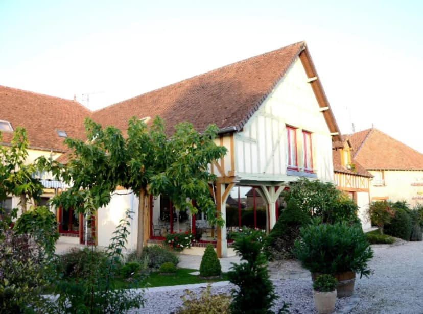 Logis Maison Gublin Auberge du Lac Rest. Au Vieux Pressoir — photo 3