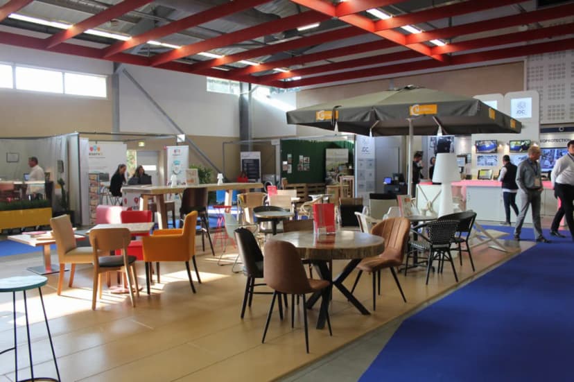 Palais des Congres d'Arles — photo 2