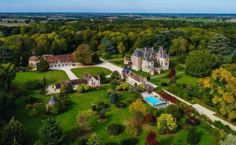 Chateau de Courcelles Roy — photo 1