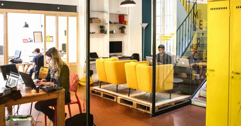 Yelloworking - Coworking (centre ville) — photo 2