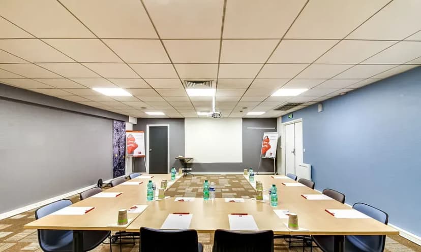 ibis Paris Gare de Lyon Ledru Rollin 12ème — photo 2