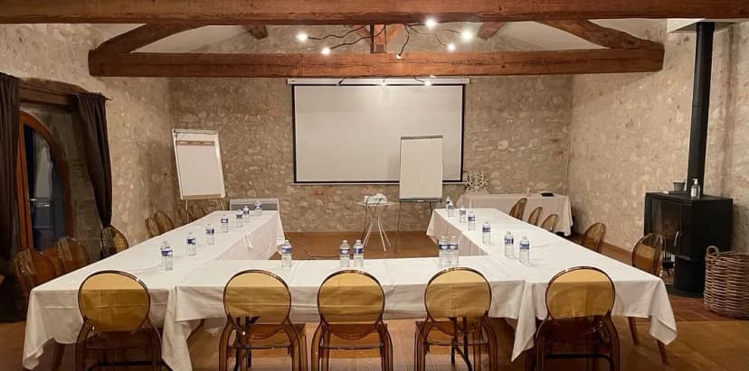 Area Le Castelet - Lieu De Réception Pour Marriage And Seminar — photo 2