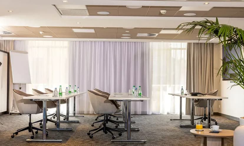Hilton Garden Inn Tours Centre — photo 4