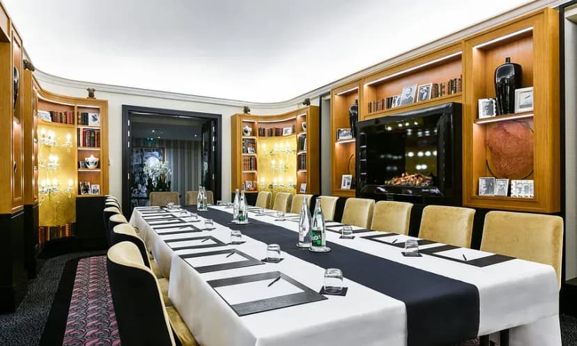 Maison Astor Paris, Curio Collection by Hilton — photo 5