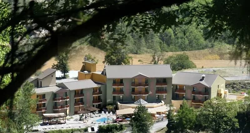 Hotel Restaurant La Lauzetane — photo 1