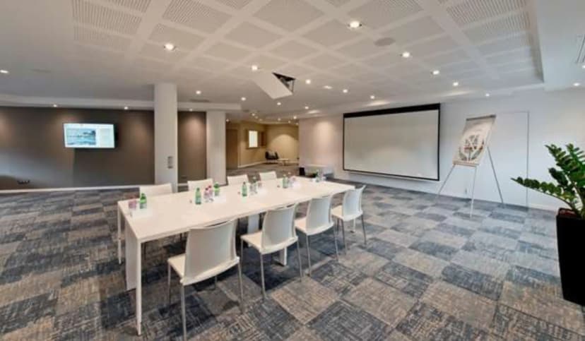 Golden Tulip Sophia Antipolis Hotel — photo 4
