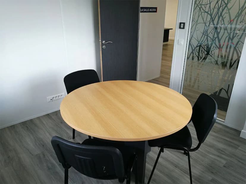 Le Hub Business Center - Bureautel — photo 5