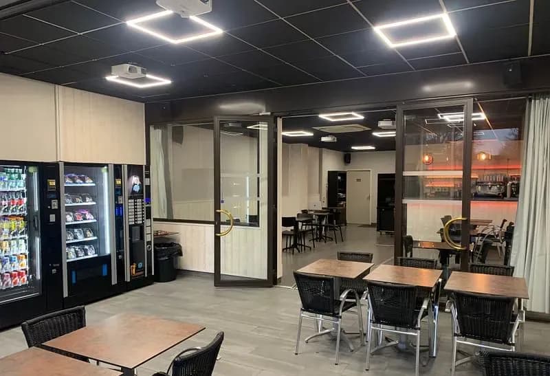 Le Café de la Place de Caudéran — photo 4