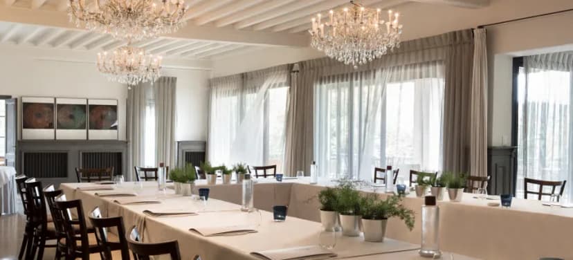 Baumanière, Hôtel Restaurant 5 étoiles Relais & Chateaux — photo 4