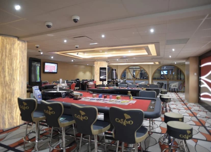 Casino de Cavalaire — photo 3