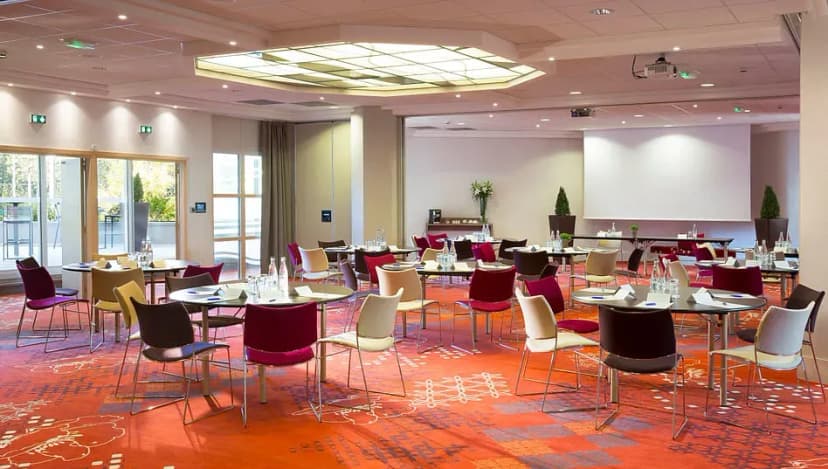 Hôtel Oceania Clermont-Ferrand — photo 2