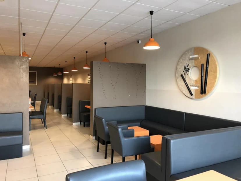 LE TAPAGO — photo 2
