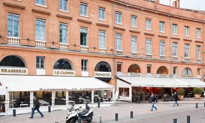 Novotel Toulouse Centre Wilson — photo 1