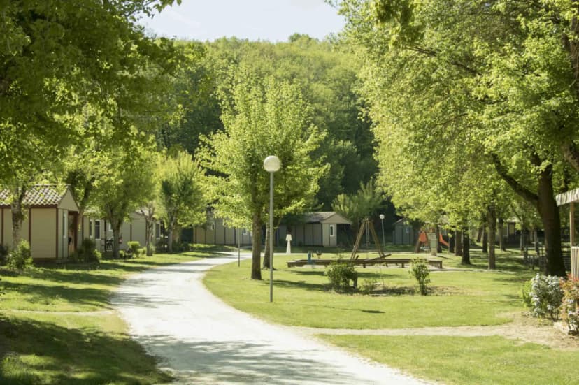Camping Le Moulin de Surier - 4 étoiles — photo 5