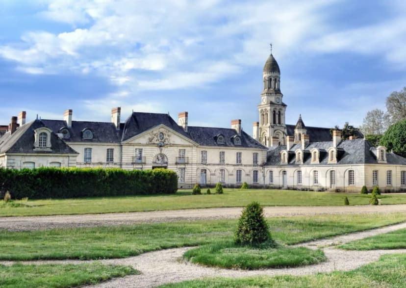 Château des Ormes — photo 1