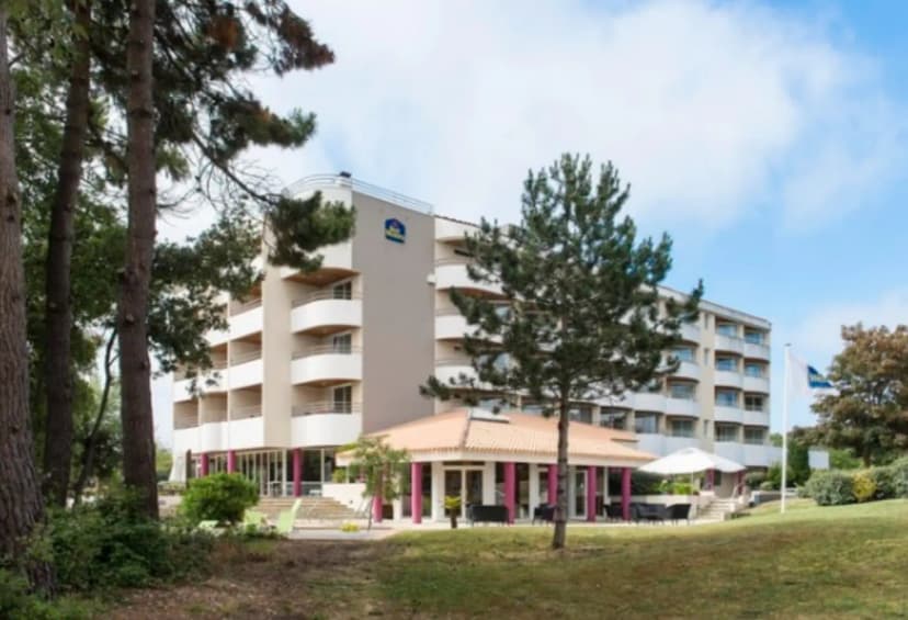 Hôtel Valdys - les Pins — photo 1
