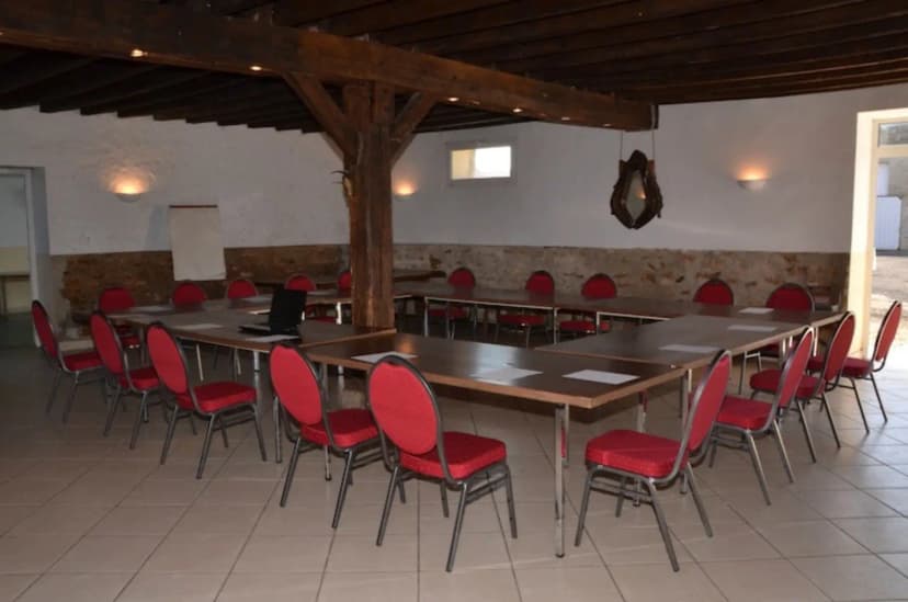 Domaine Les Aulnois - Salle de réception — photo 5