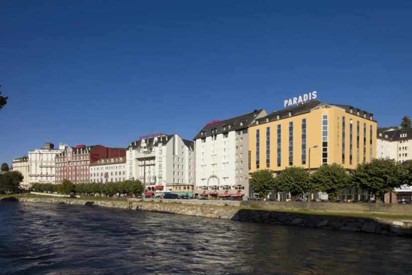 Hôtel Paradis Lourdes — photo 1