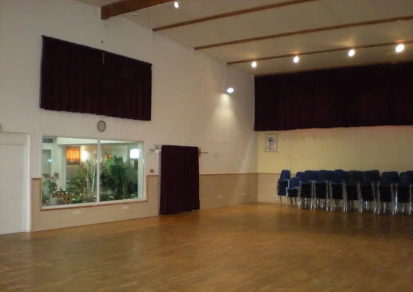 Center - Nanteuil Lès Meaux — photo 2