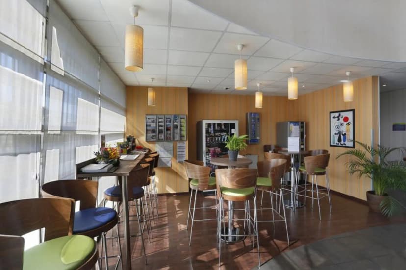 Hôtel Suite-Home Orléans Nord - Saran — photo 4