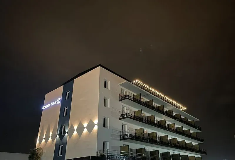 GOLDEN TULIP MARTIGUES - PROVENCE — photo 4