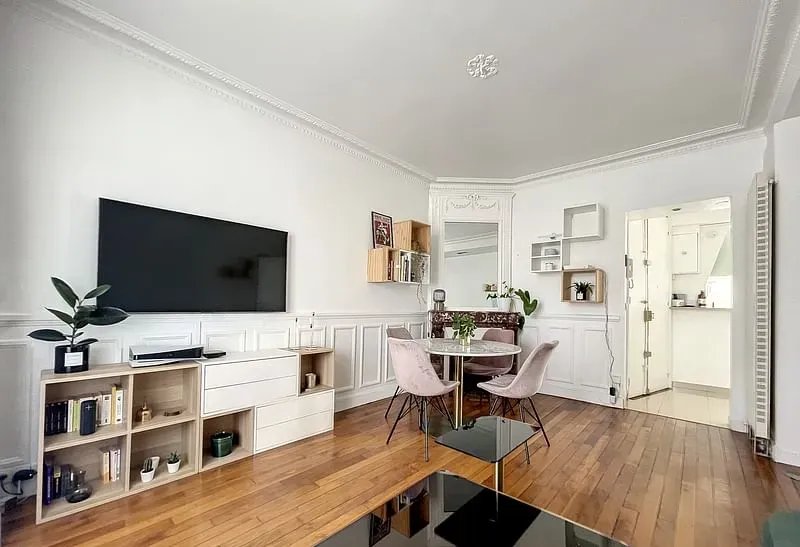 Appartement haussmannien moderne et lumineux — photo 3