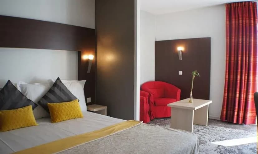 The Originals City, Hôtel La Siesta, Annonay Est (Inter-Hotel) — photo 3