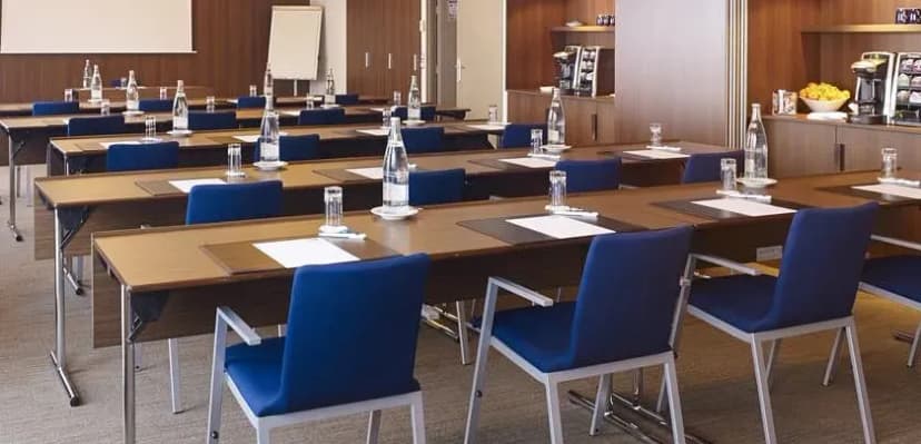 Holiday Inn Express Toulouse Airport, an IHG Hotel — photo 2