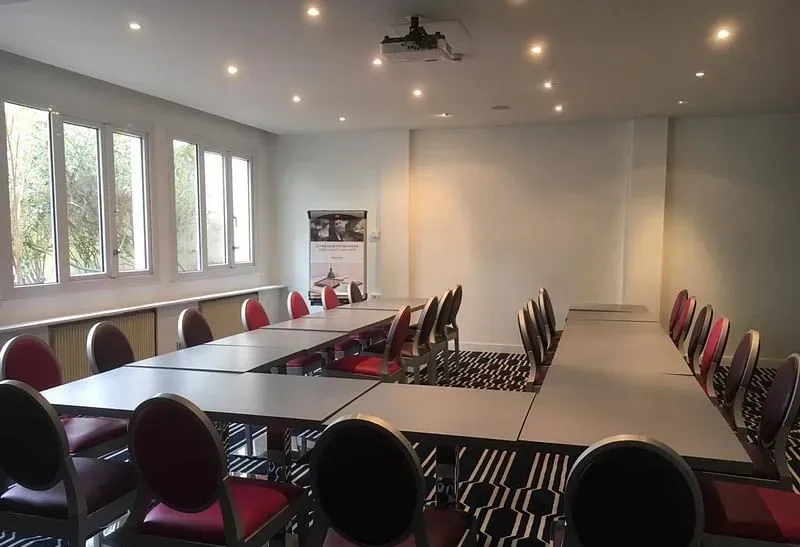 Hôtel Mercure Paris Saint Cloud Hippodrome — photo 2