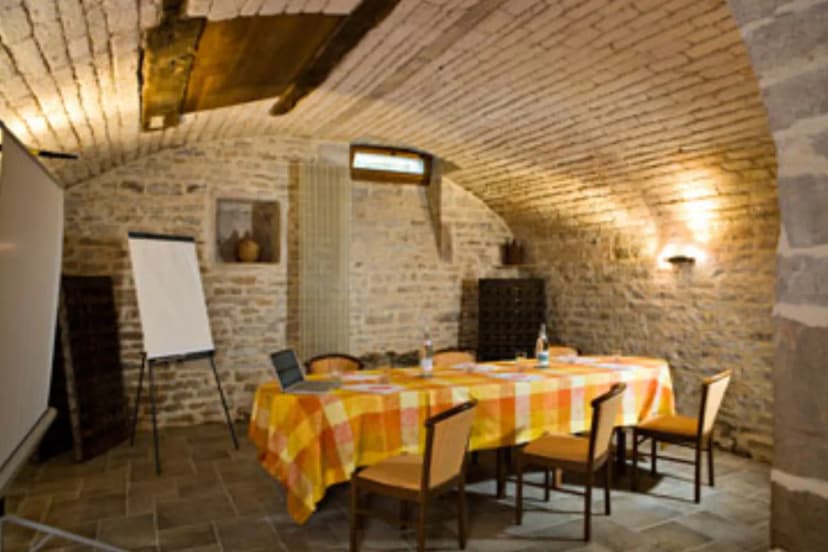 Château Mont Joly Hotel Restaurant Dole, Jura — photo 2