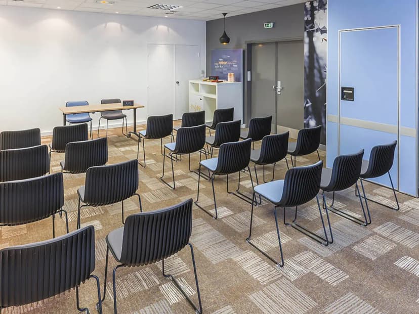 ibis Nantes Centre Gare Sud — photo 2