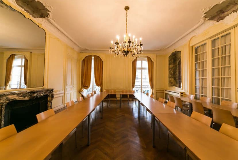 CMA FRANCE — photo 2